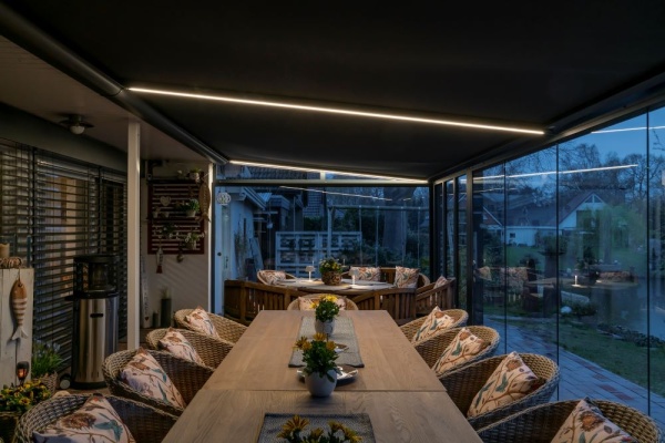 Nova Hüppe Trend 250 SZ Unterdachmarkise LED Beleuchtung Nova Light